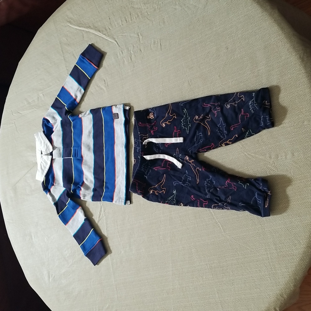 ❣5 for $25 Sale❣Adorable Preppy Dinosaur Outfit